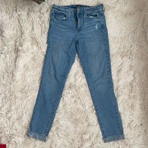 Gap women’s favorite jeggings size 27